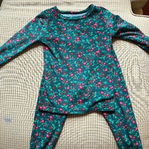 Cat & Jack™ Toddler 2pc Snuggly Soft Snug Fit Christmas Pajama Set